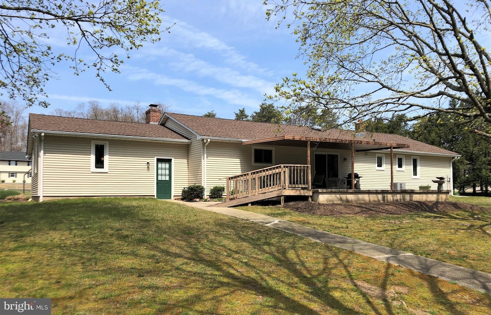 61 W Sunset Pine Dr, Bridgeton, NJ 08302 - photo 1