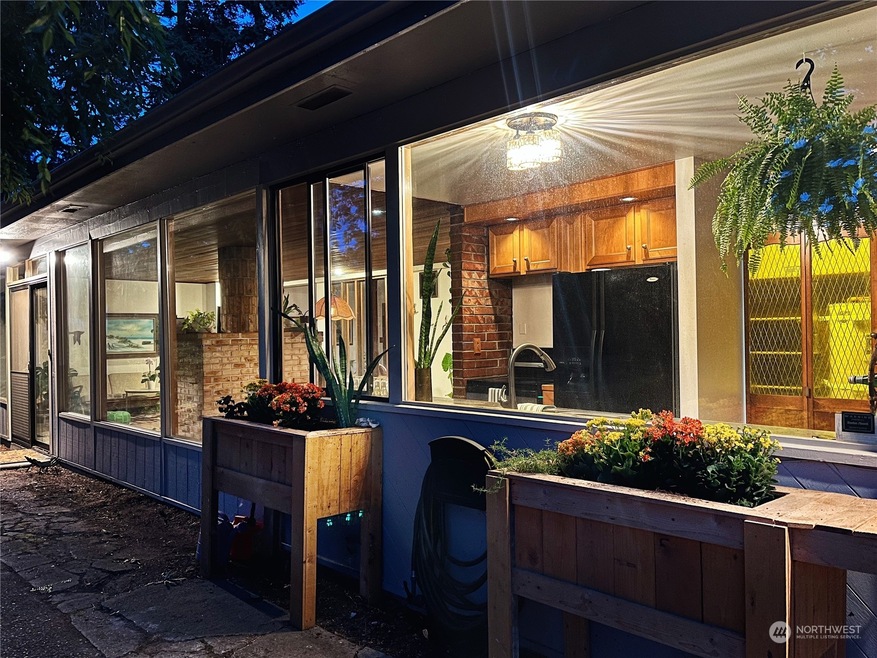 Sold $640,000 • Co-Listing Agent