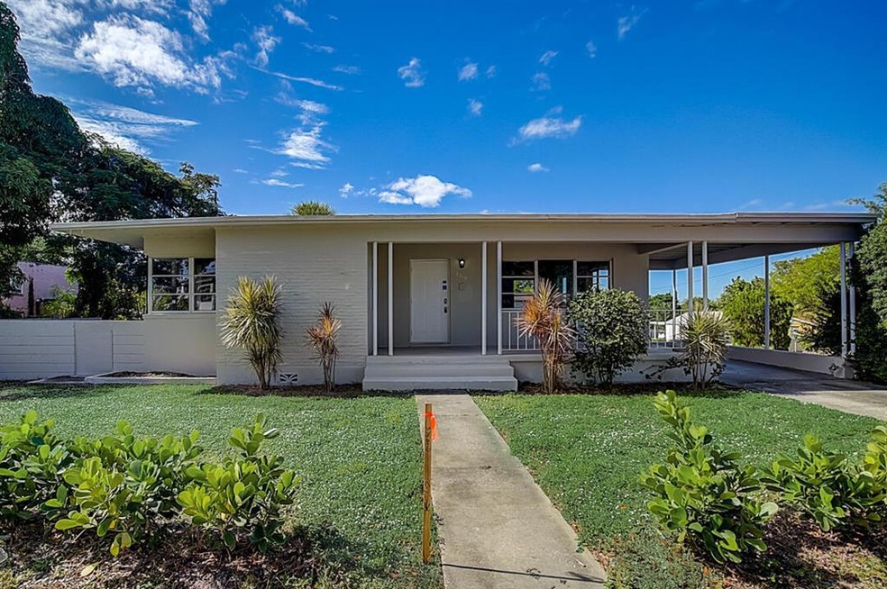 3315 Westview Ave, West Palm Beach, FL 33407 - photo 1