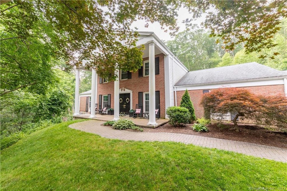 36 Old Johnson Ln, Middletown, CT 06457 - photo 1