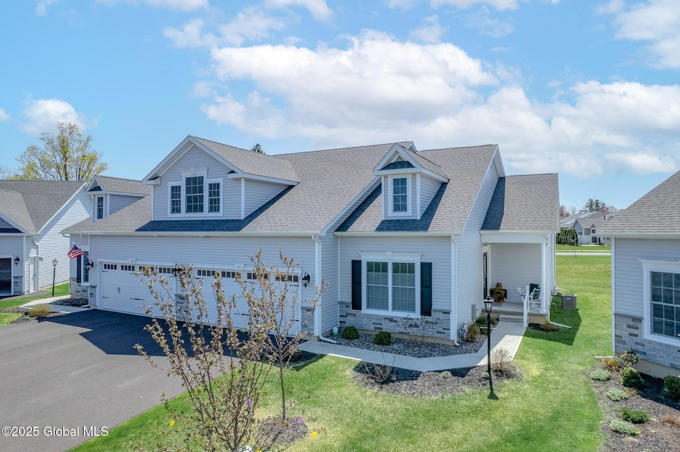 21 Joshua Place, Bethlehem, NY 12077 - photo 1