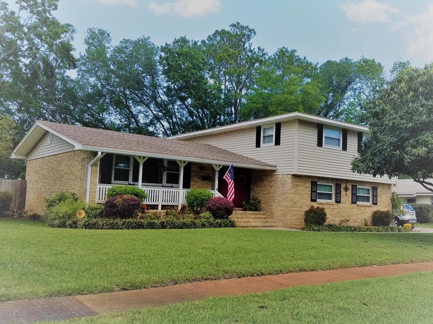 8603 Burkhall St, Jacksonville, FL 32211 - photo 1