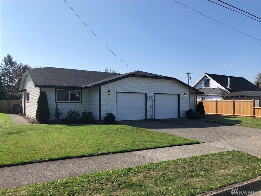 2234 Kibler Ave, Enumclaw, WA 98022 - photo 1