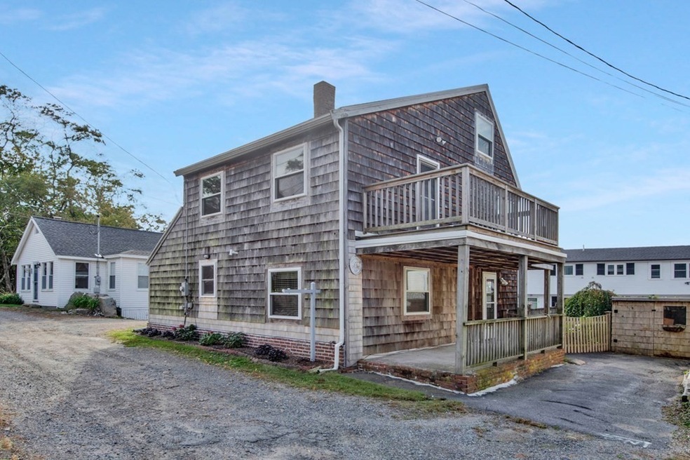 3 Locust Ln, Gloucester, MA 01930 - photo 1