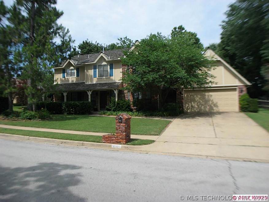 Beautiful 4 bedroom 2.5 bath 2 car garage.