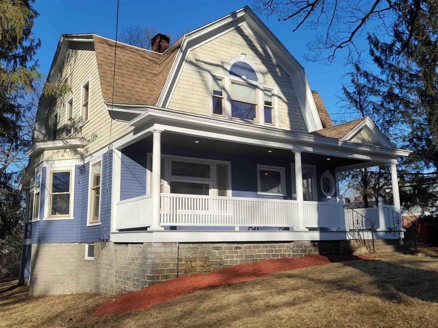 174 Pleasant St, Franklin, NH 03235 - photo 1