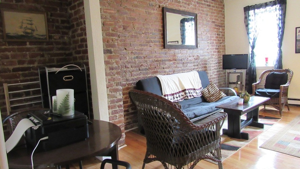 4 Michelangelo St unit 6, Boston, MA 02113 - photo 1