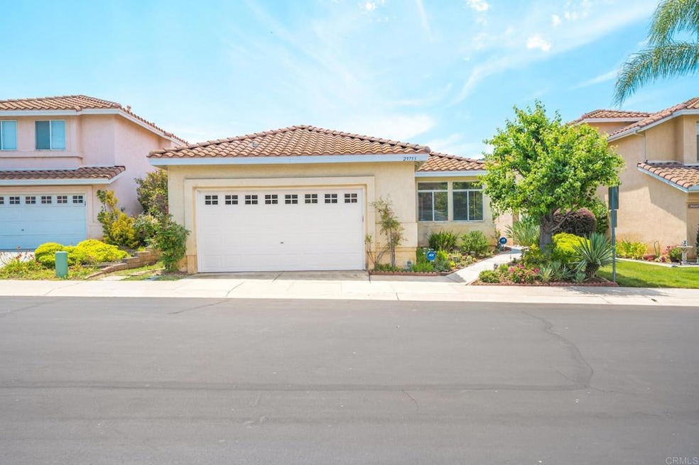 29753 Gracilior Dr, Escondido, CA 92026 - photo 1