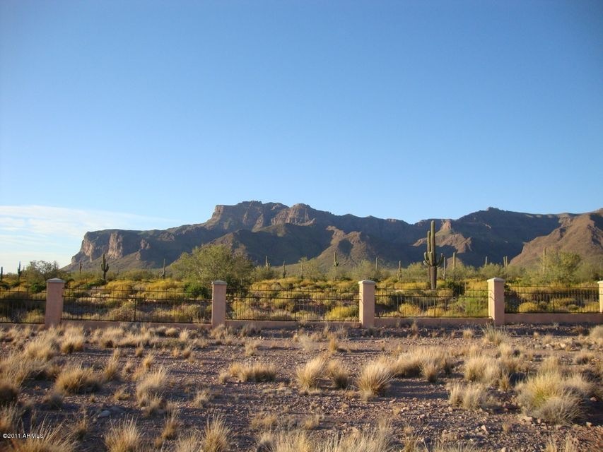 Unobstructed Mountain Views