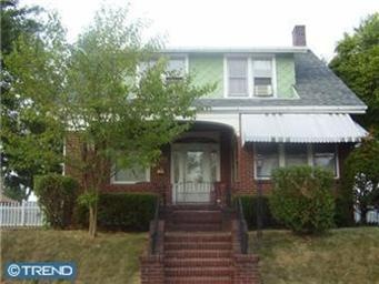 525 E 4th St, Boyertown, PA 19512 - photo 1