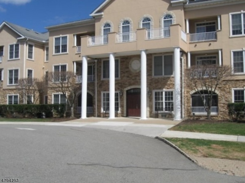 3109 Cleveland Ln, Rockaway, NJ 07866 - photo 1