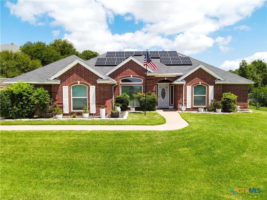 806 Matthew Cir, Copperas Cove, TX 76522 - photo 1