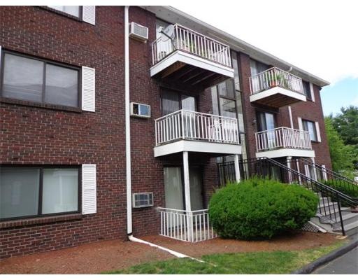 272 E Haverhill St unit 23, Lawrence, MA 01841 - photo 1