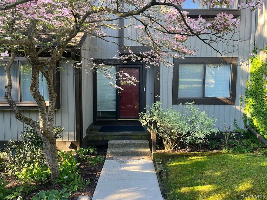 Approach to Condominium