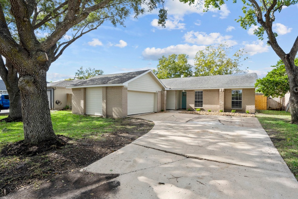 5311 Riverwood Dr, Richmond, TX 77469 - photo 1