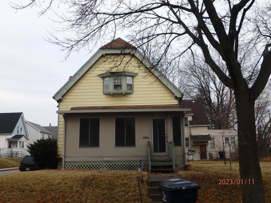 130 E Auer Ave
