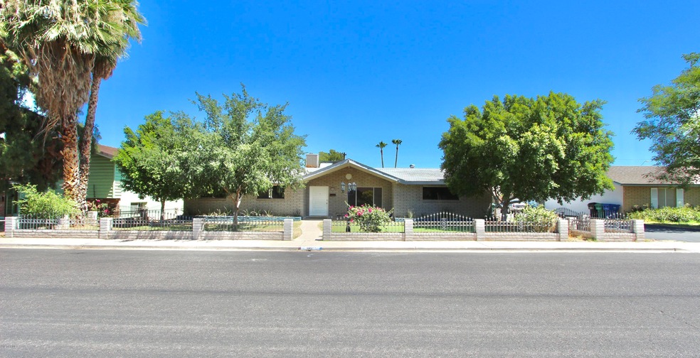 1232 W DEVONSHIRE Street, Mesa, AZ 85201