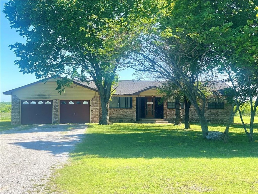 185 Mahard Rd, Sulphur, OK 73086 - photo 1