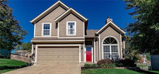 21214 W 51st Place, Shawnee, KS 66218 - photo 1