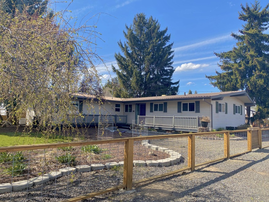 Fully Fenced yard.