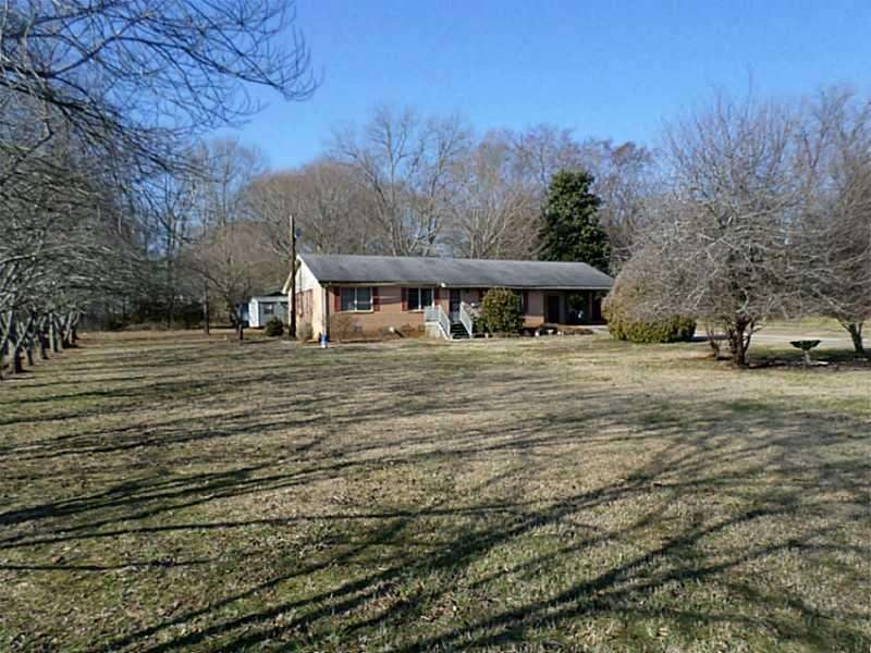 8795 Broad [Highway 98] St, Maysville, GA 30558 - photo 1