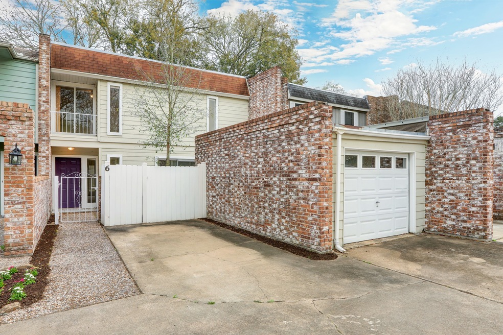 6 Dorado Dr, Friendswood, TX 77546 - photo 1