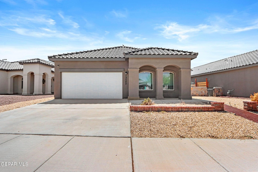 13542 Harbottle St, El Paso, TX 79928 - photo 1