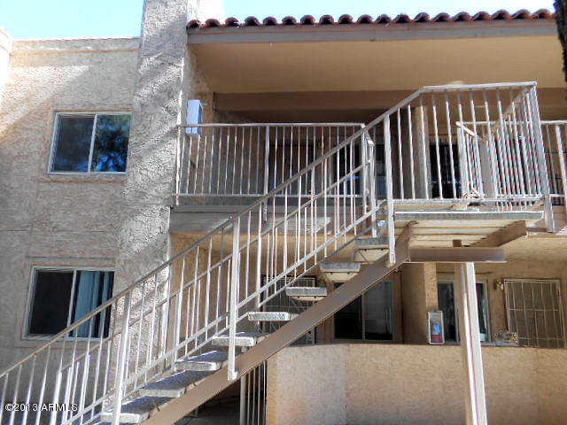 023-255539 - Front of House