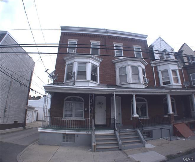 915 W Allen St unit 2, Allentown, PA 18102 - photo 1