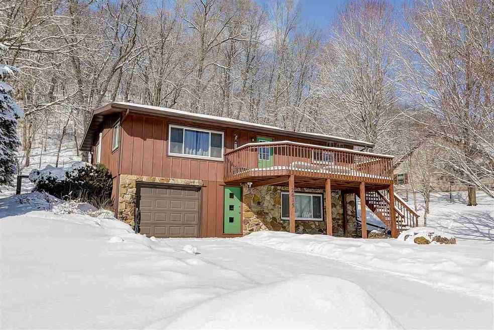 2615 Woodside Dr, Cross Plains, WI 53528 - photo 1