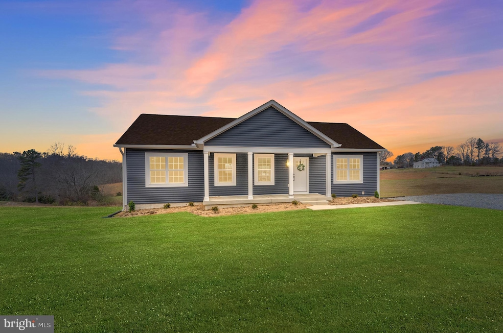 15371 Ridge Rd, Gordonsville, VA 22942 - photo 1