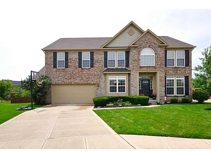 13588 Auburn Springs Cir, Fishers, IN 46038 - photo 1