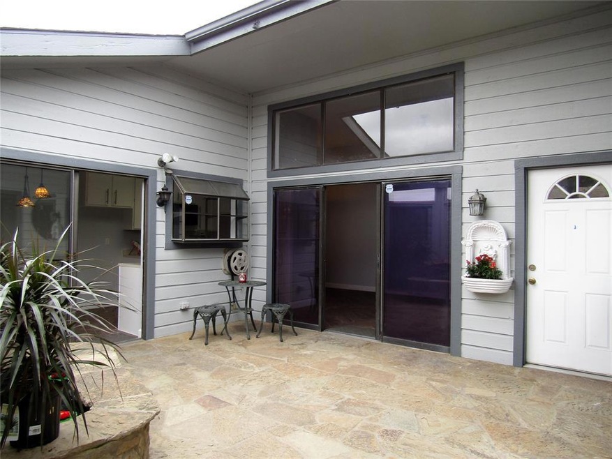 610 Bellaire Dr unit D, Hurst, TX 76053 - photo 1