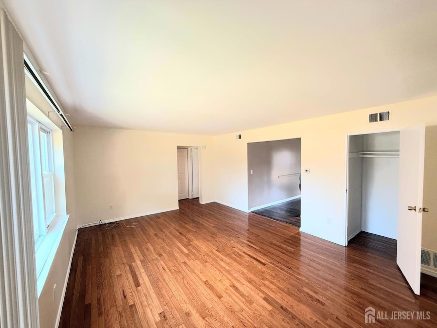 For Rent $1,950/month