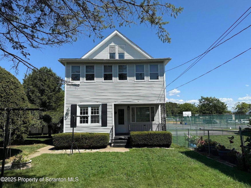 1906 Farr St unit 1, Scranton, PA 18504 - photo 1