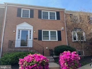 13 E Cliff St, Alexandria, VA 22301 - photo 1
