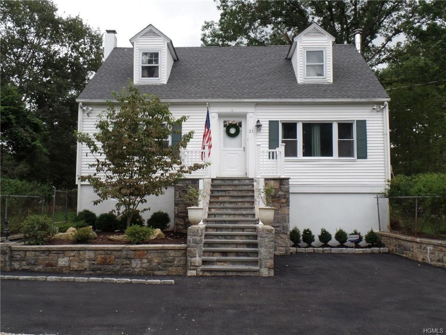 21 Warwick Rd, Carmel, NY 10512 - photo 1