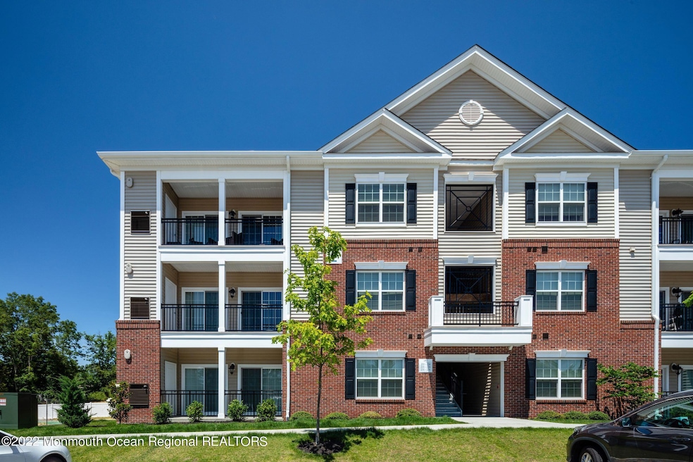 For Rent $2,833/month