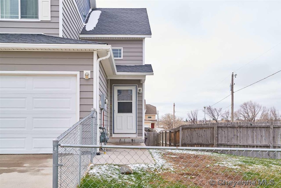 5001 Rock Springs St, Cheyenne, WY 82001 - photo 1