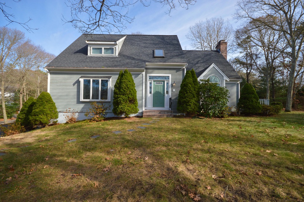 3 Heather Ln, North Falmouth, MA 02556 - photo 1