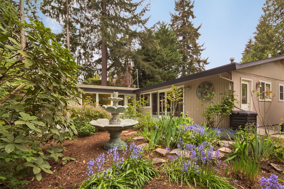 4510 88th Ave SE, Mercer Island, WA 98040 - photo 1