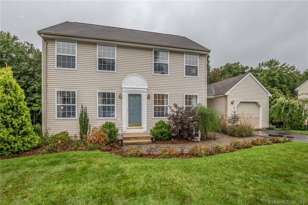 32 Amherst Dr, Manchester, CT 06042 - photo 1