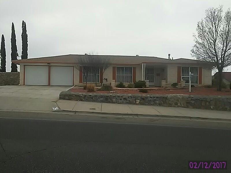 1508 Vista de Oro Dr, El Paso, TX 79935 - photo 1