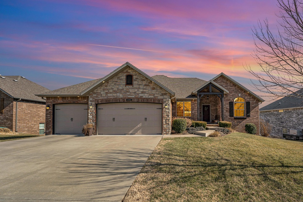 1254 S Rosemoor Dr, Nixa, MO 65714 - photo 1