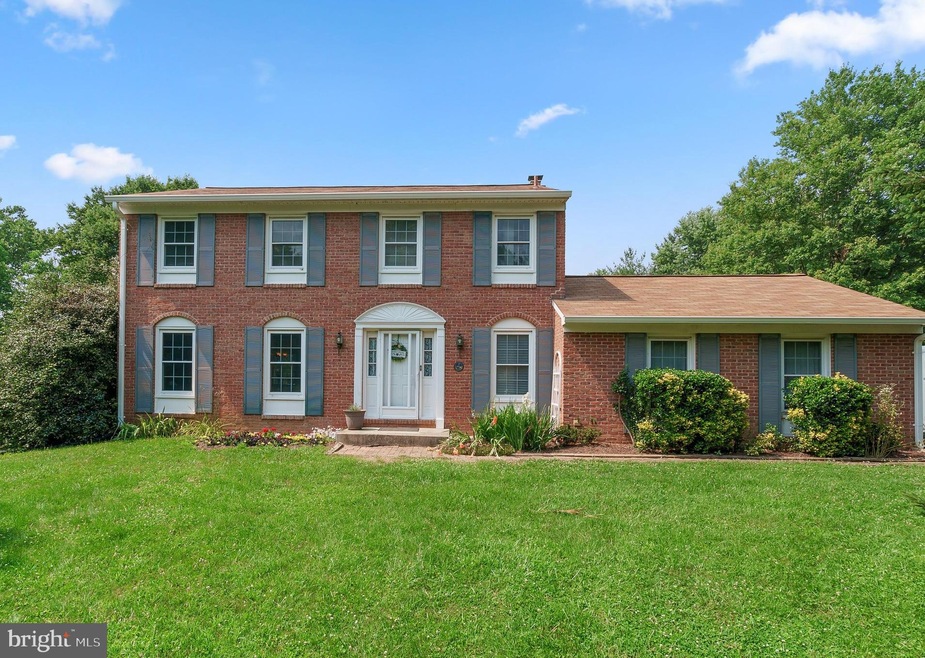 5200 Crest Ct, Jefferson, MD 21755 - photo 1