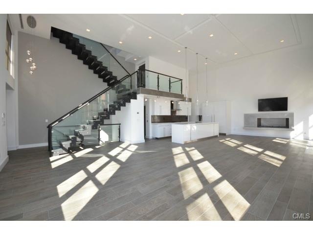 34B Bruce Park Ave unit B, Greenwich, CT 06830 - photo 1