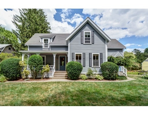 44 Holmes Ln, Milton, MA 02186 - photo 1