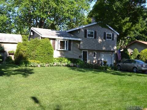 unlisted-address, Medford, NY 11763 - photo 1