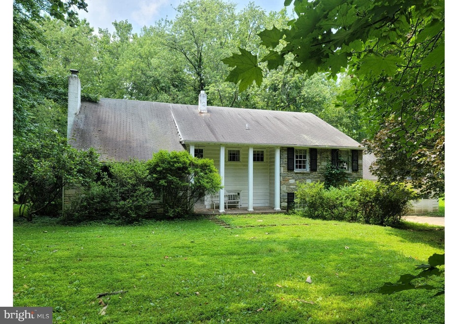 852 Devon State Rd, Devon, PA 19333 - photo 1