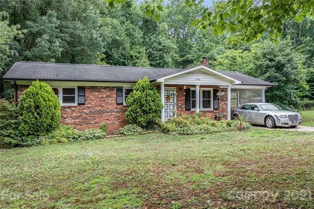 246 Harriet Ln, Statesville, NC 28625 - photo 1